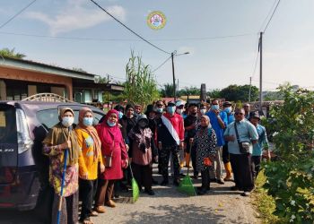 MDBG MENYANTUNI GOLONGAN OKU MELALUI PROGRAM GOTONG-ROYONG PEMBERSIHAN RUMAH